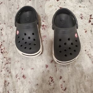 Black Crocs